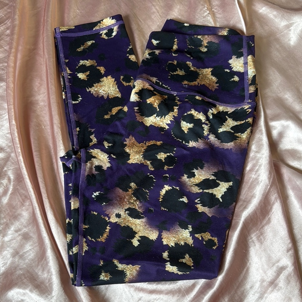 NKD Buti Yoga BMVMNT Purple and Black Animal Print Leggings Large